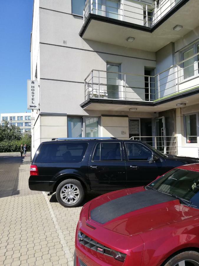 Sport Rooms II Chodakowska Warszawa Warsaw Exterior photo